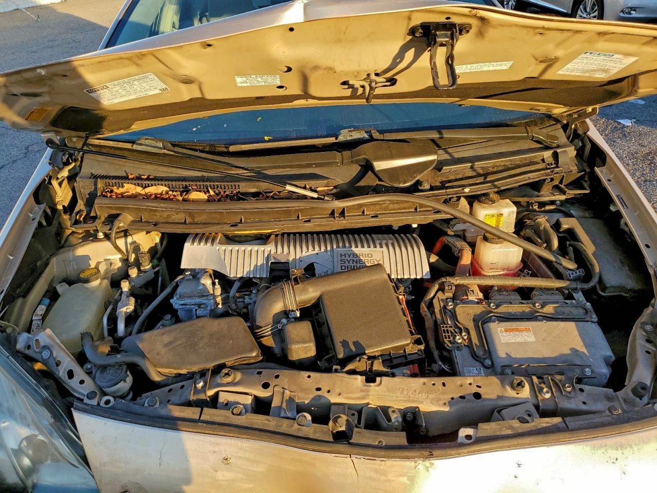 2010 TOYOTA PRIUS photo 11