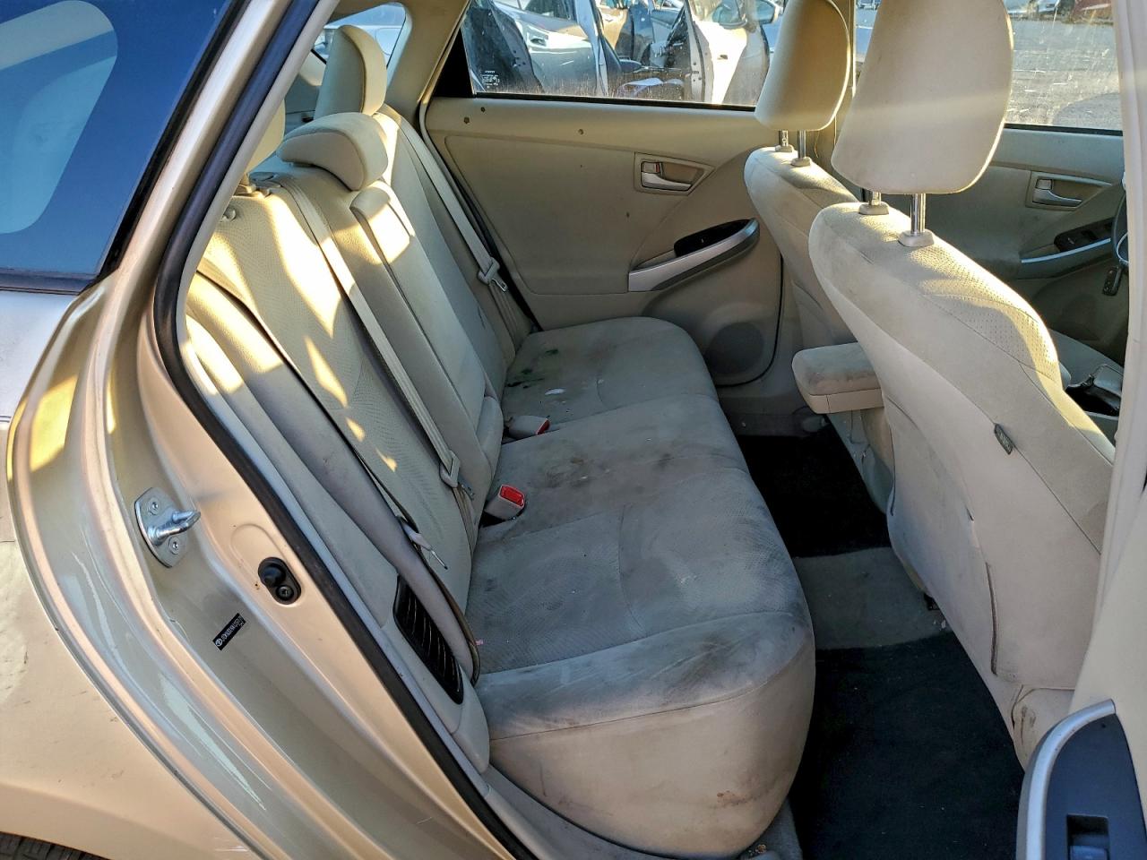 2010 TOYOTA PRIUS photo 10