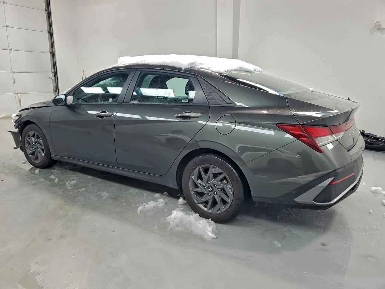 2024 HYUNDAI ELANTRA SEL photo 2