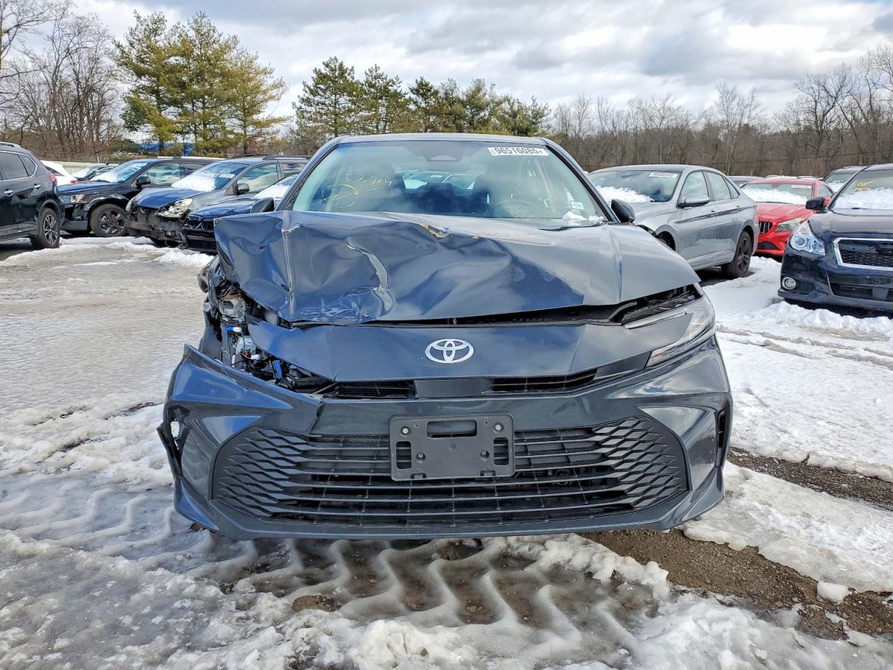 2025 TOYOTA CAMRY LE photo 5