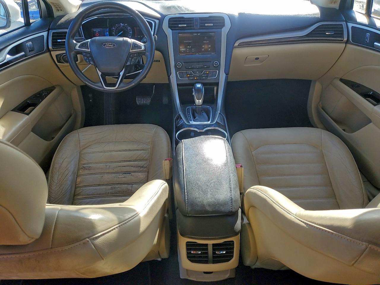 2016 FORD FUSION SE photo 8