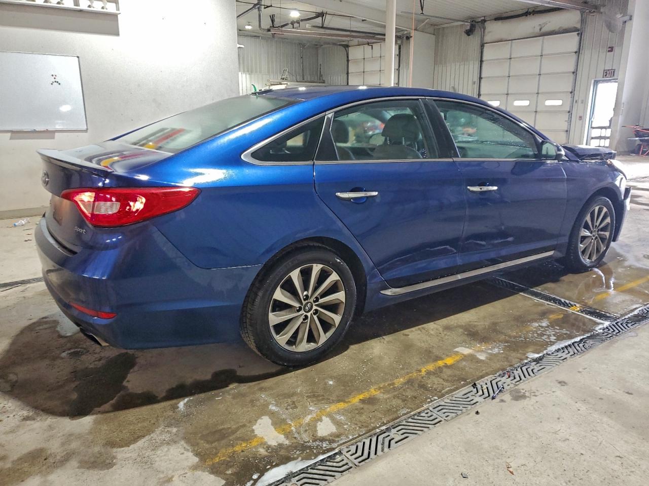 2017 HYUNDAI SONATA SPORT photo 3