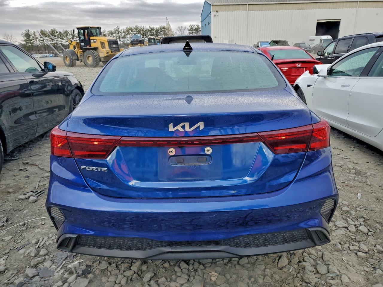 2023 KIA FORTE LX photo 6