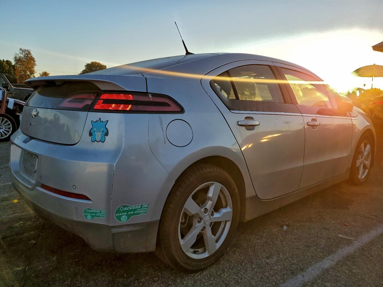 2014 CHEVROLET VOLT photo 3