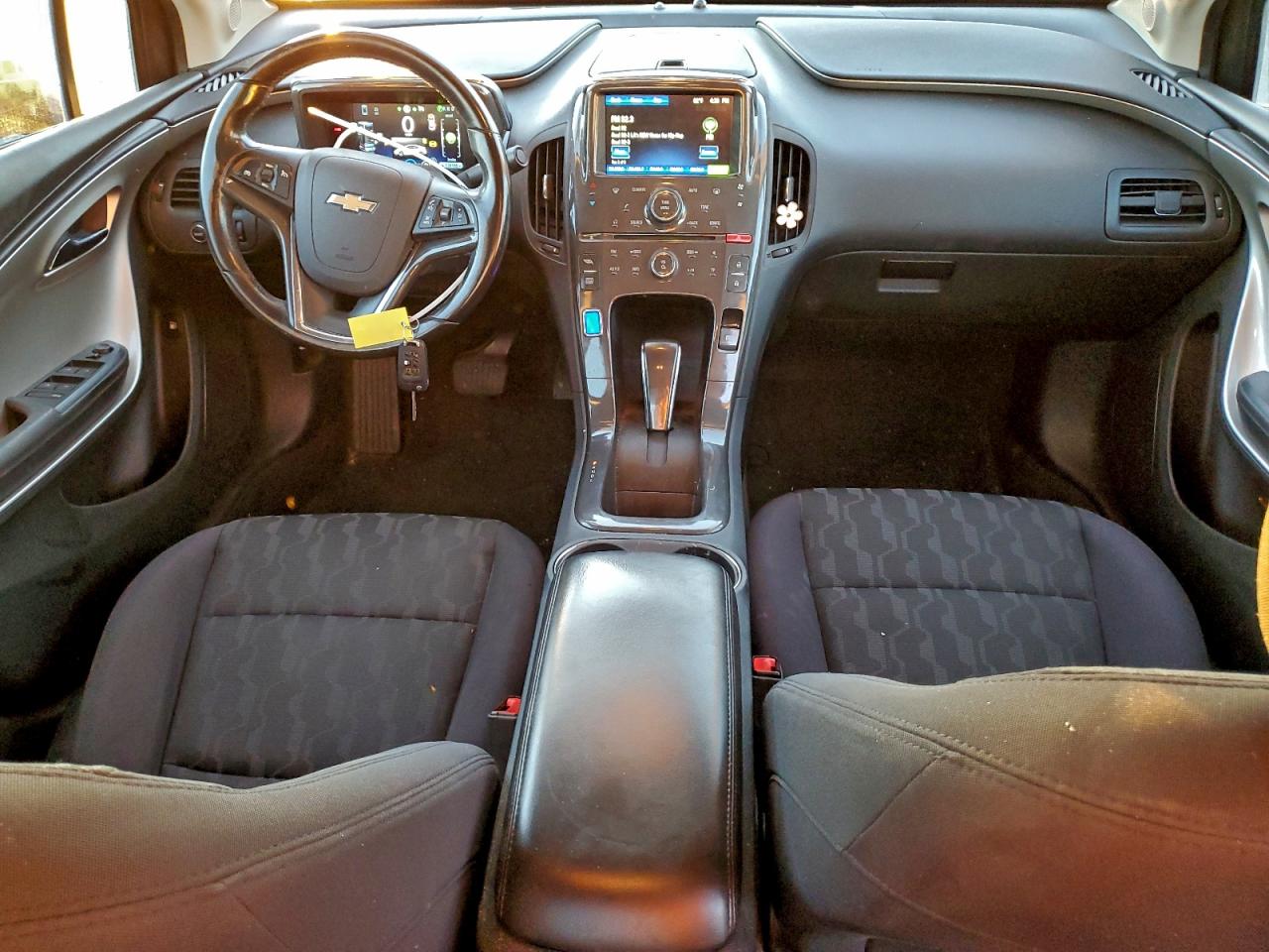 2014 CHEVROLET VOLT photo 8