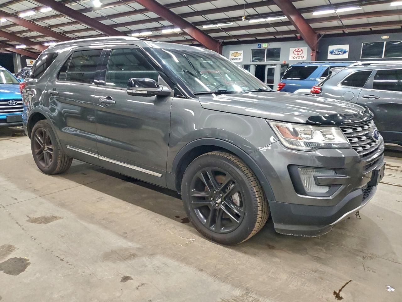 2016 FORD EXPLORER XLT photo 7