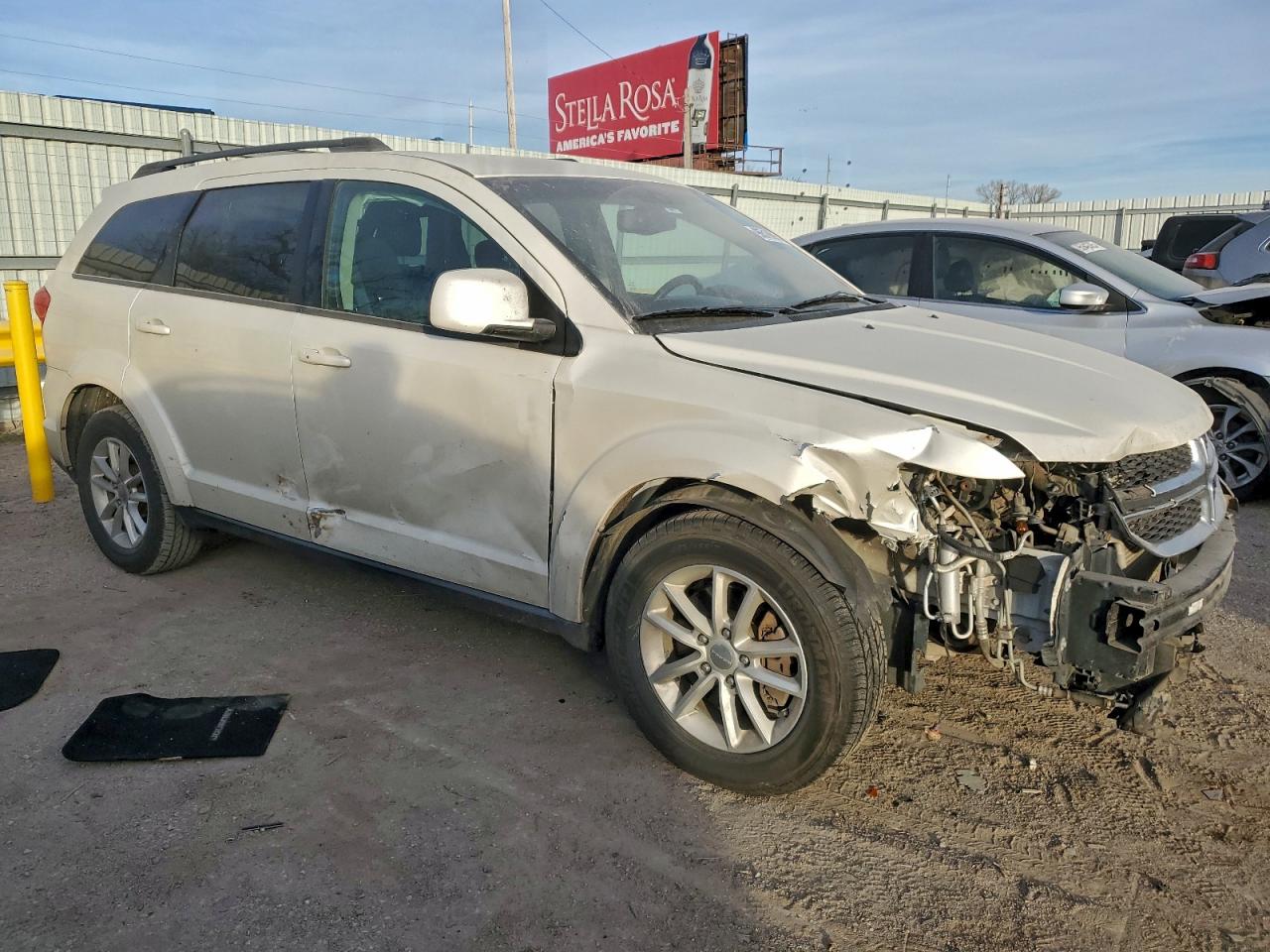 2014 DODGE JOURNEY SXT photo 4
