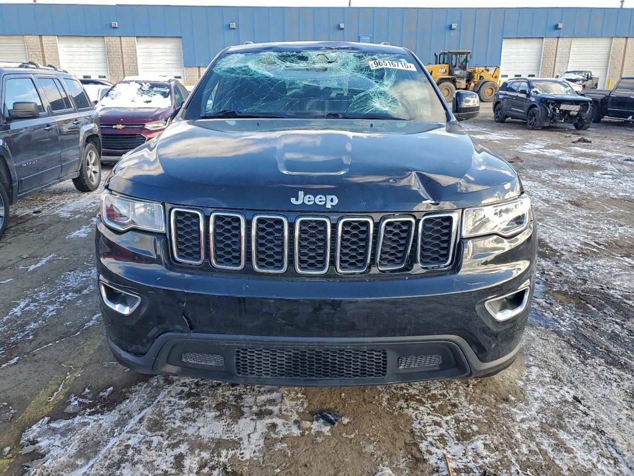 2019 JEEP GRAND CHEROKEE LAREDO photo 5