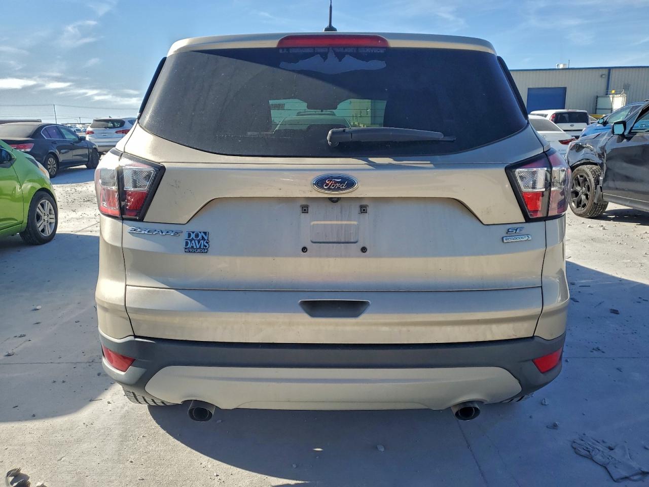 2017 FORD ESCAPE SE photo 6