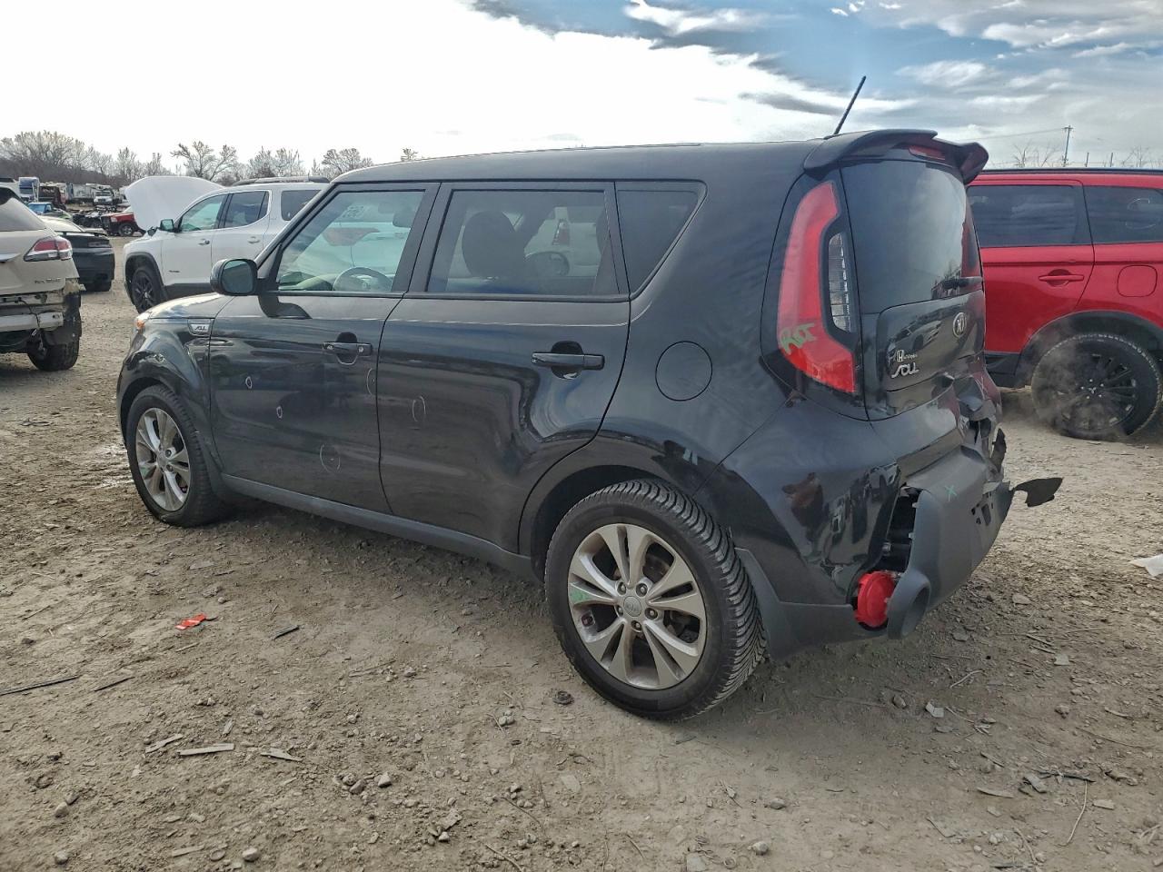 2015 KIA SOUL + photo 2
