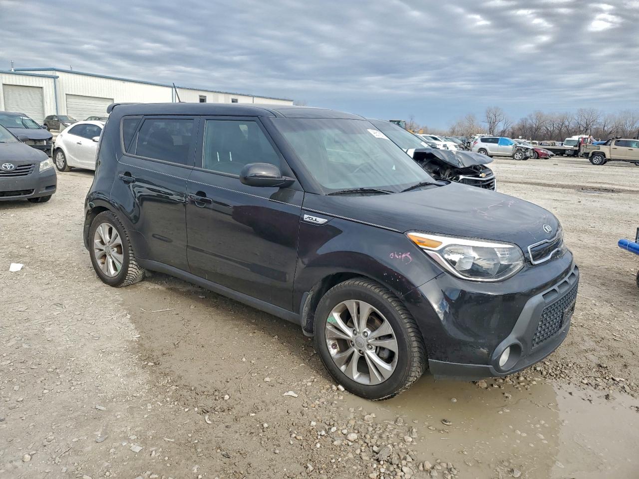 2015 KIA SOUL + photo 4