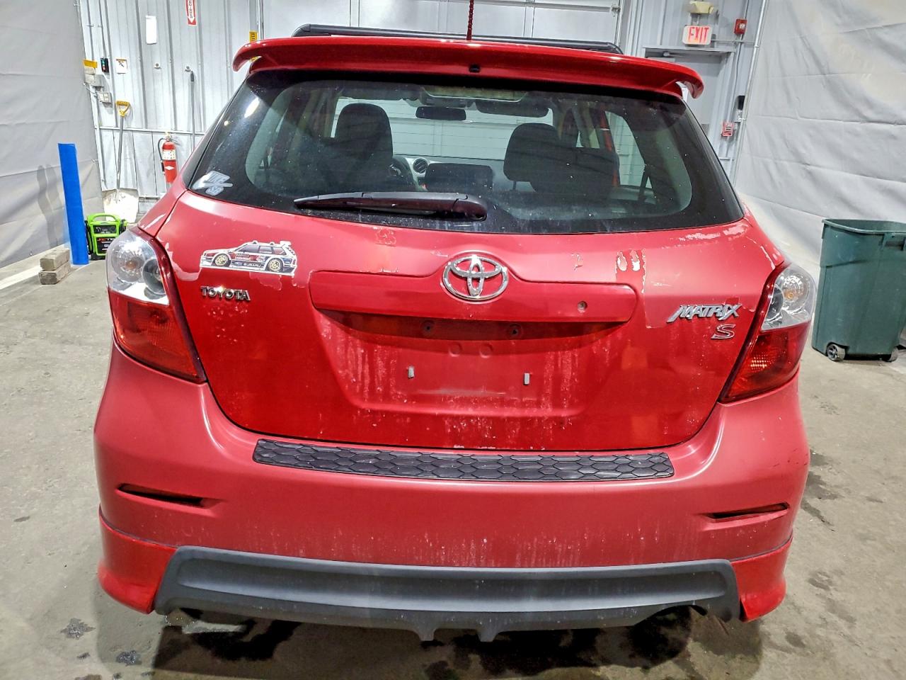 2010 TOYOTA COROLLA MATRIX S photo 6