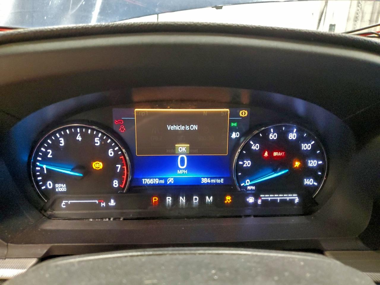 2020 FORD EXPLORER XLT photo 17