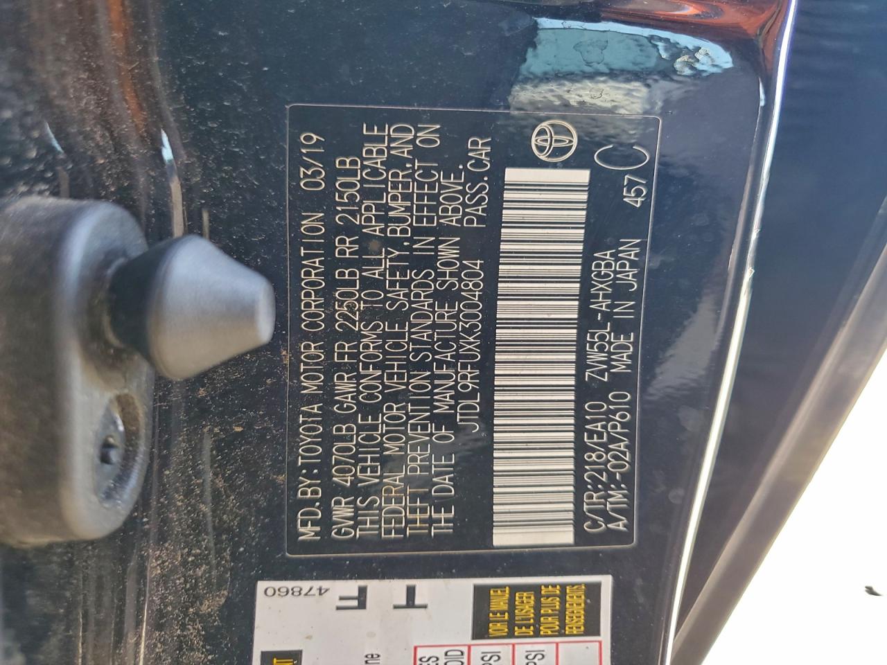 2019 TOYOTA PRIUS photo 12