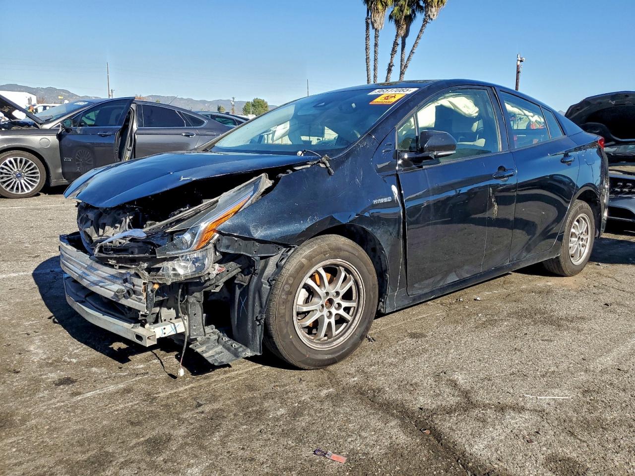 2019 TOYOTA PRIUS