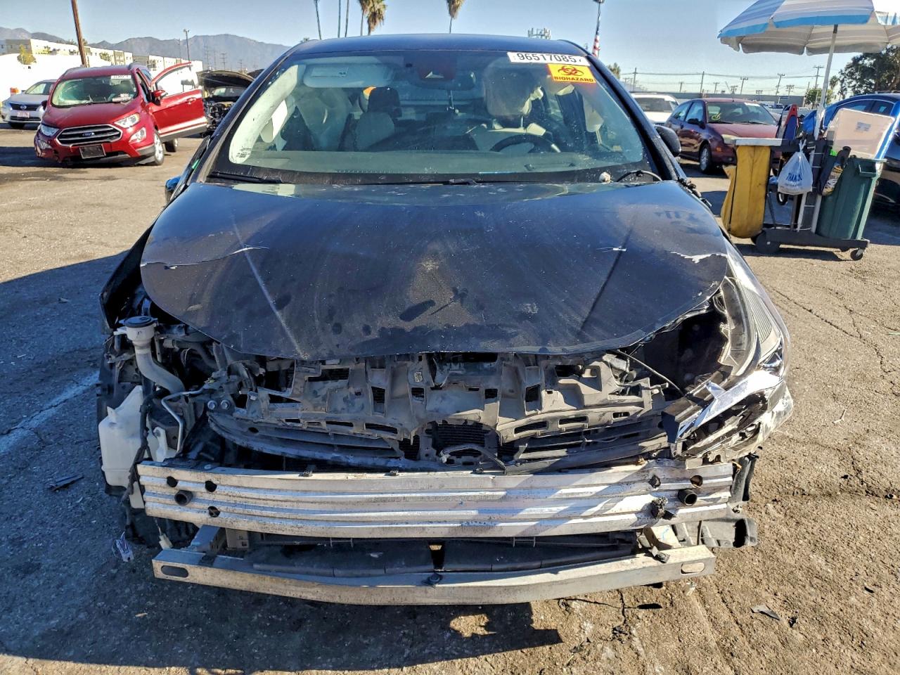 2019 TOYOTA PRIUS photo 5