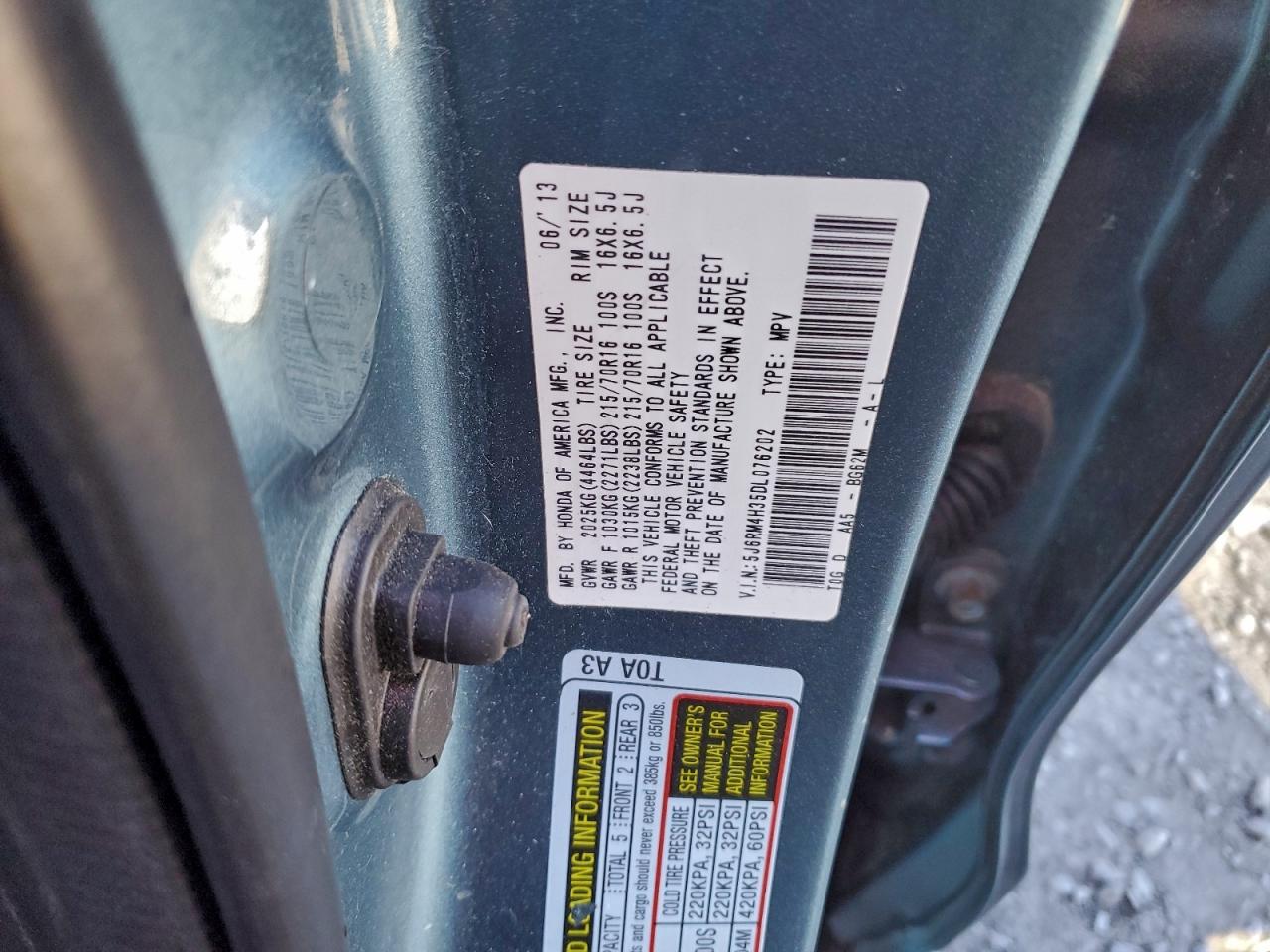 2013 HONDA CR-V LX photo 37