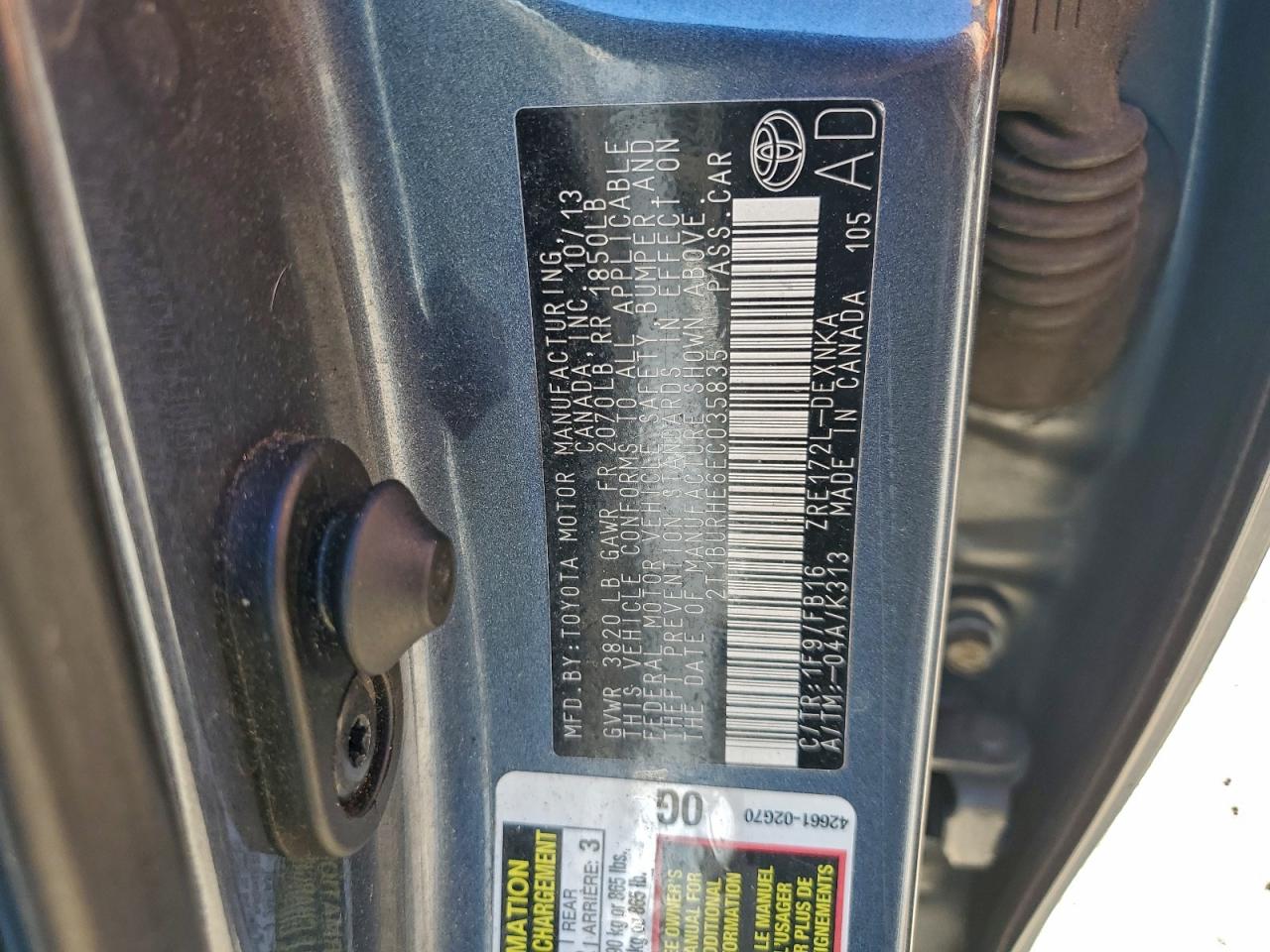 2014 TOYOTA COROLLA L photo 12