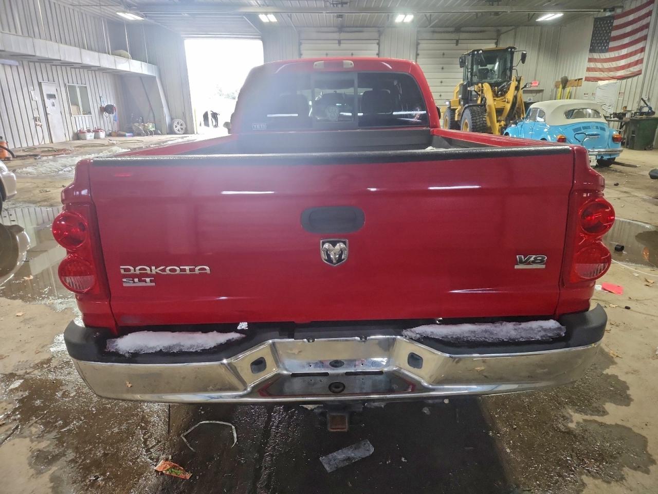 2005 DODGE DAKOTA SLT photo 6