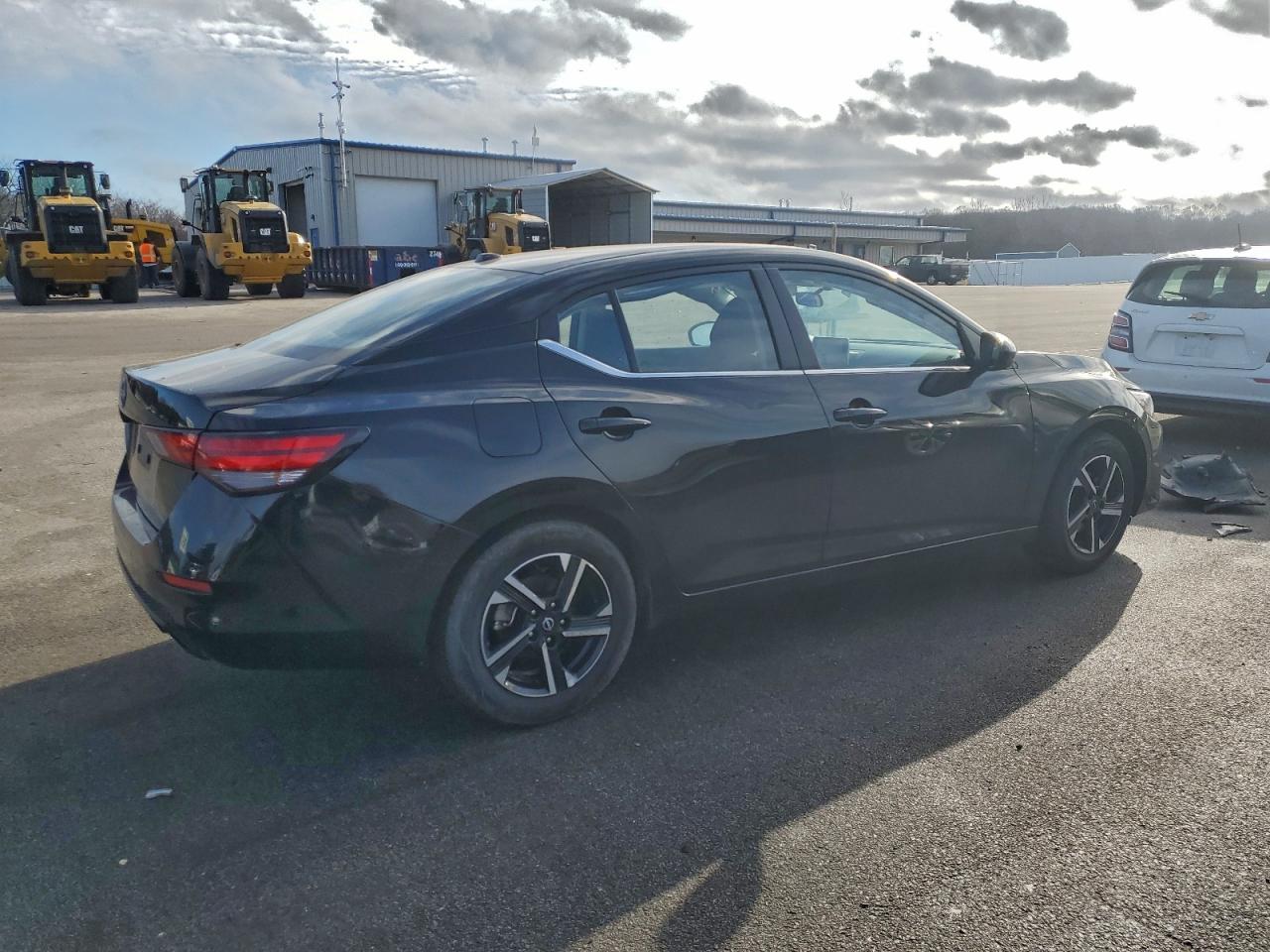 2025 NISSAN SENTRA SV photo 3