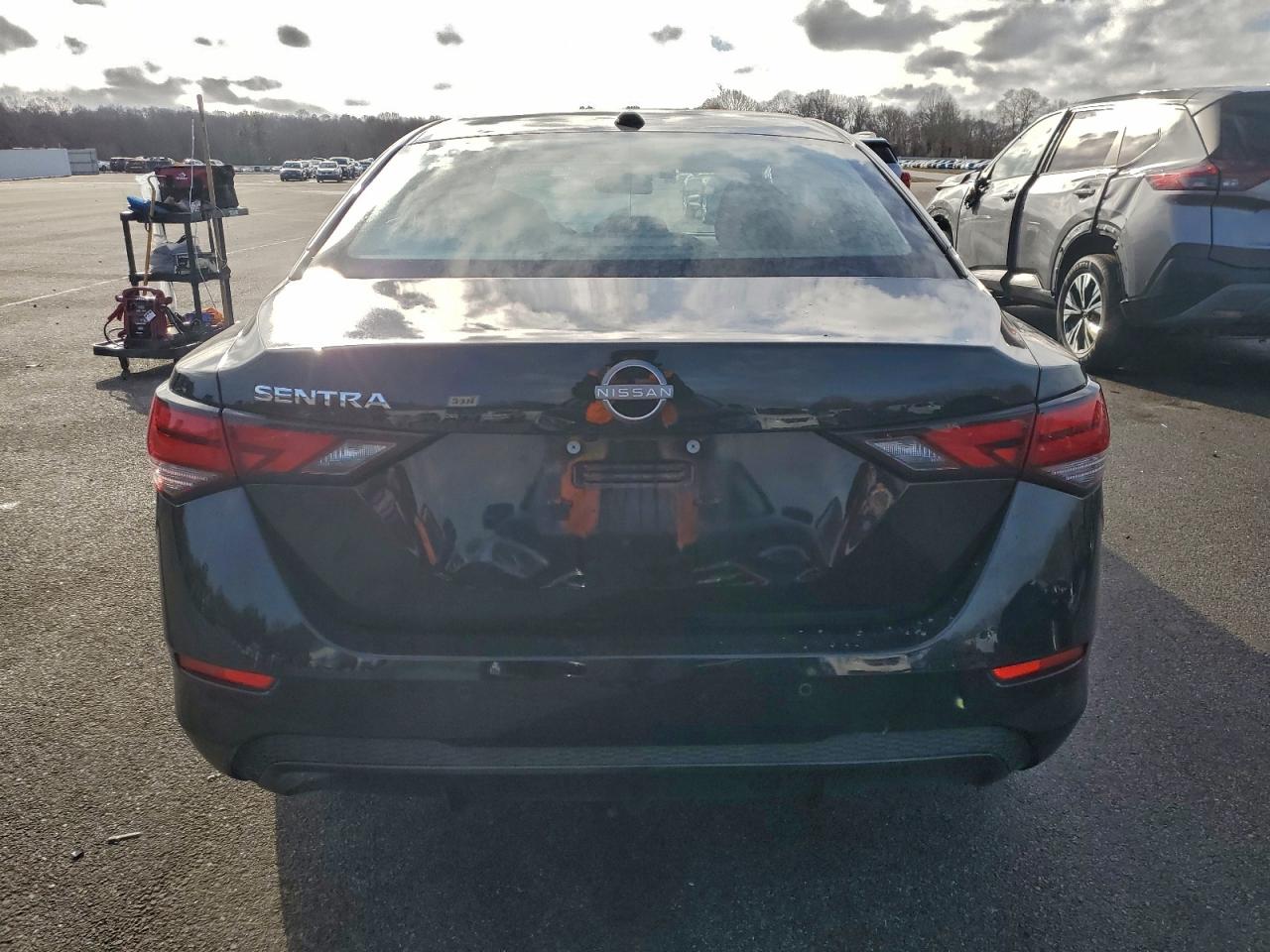 2025 NISSAN SENTRA SV photo 6