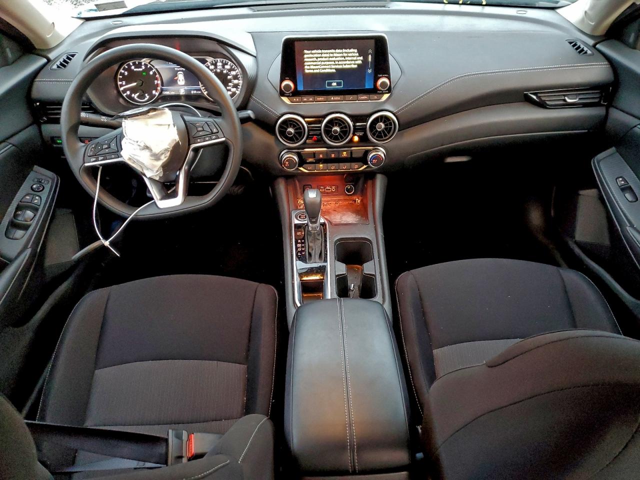 2025 NISSAN SENTRA SV photo 8