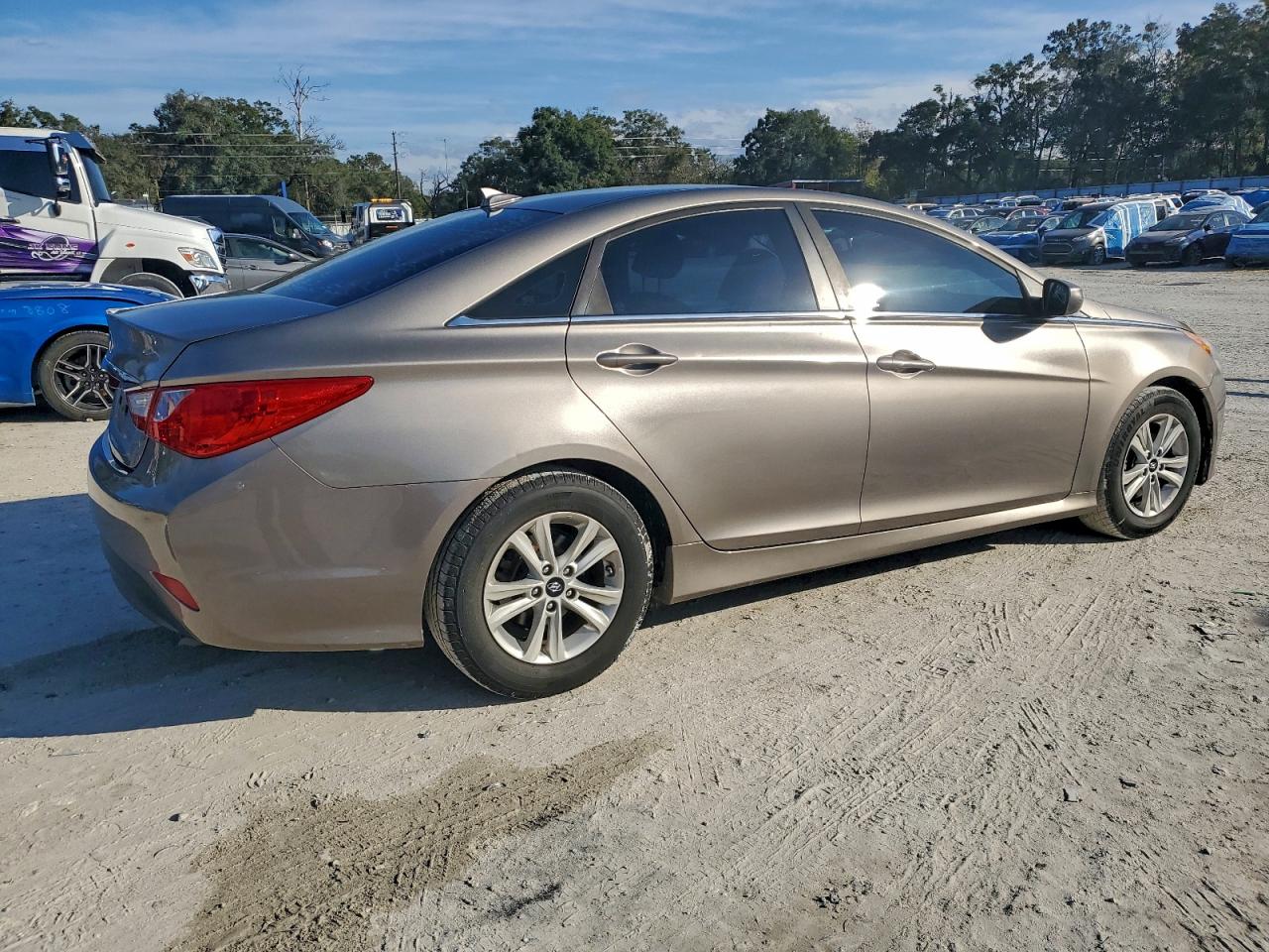 2014 HYUNDAI SONATA GLS photo 3