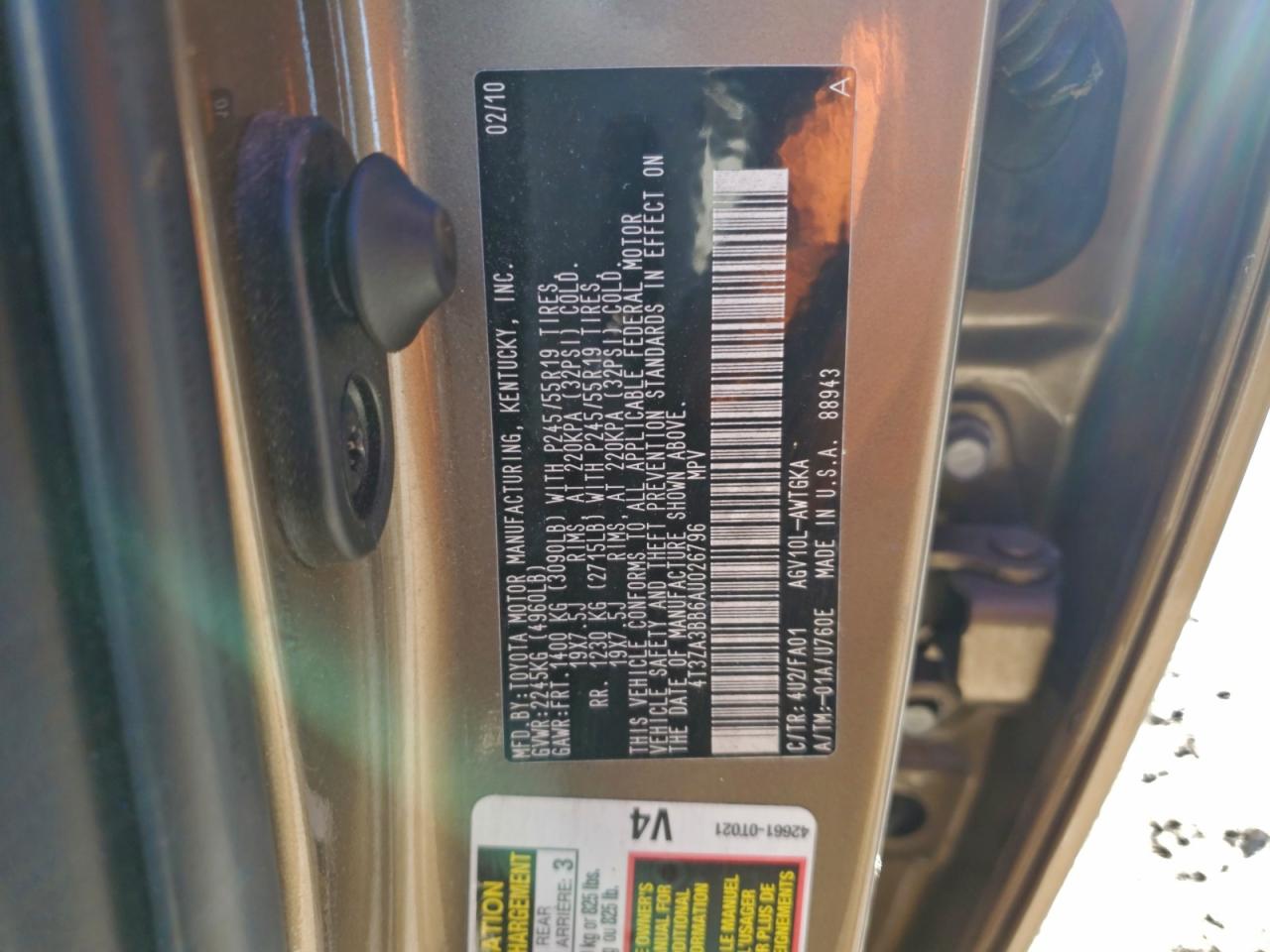 2010 TOYOTA VENZA photo 13