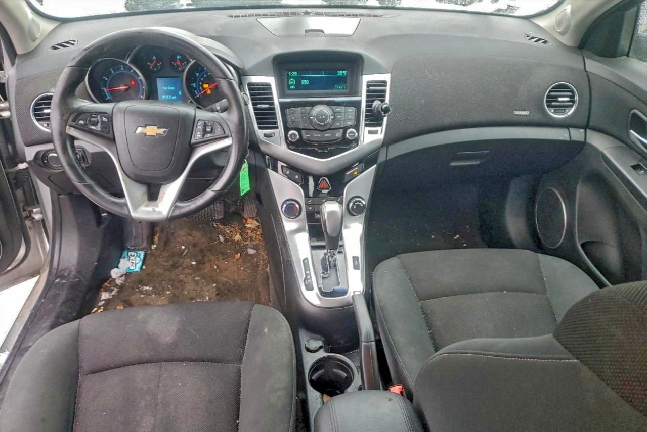 2011 CHEVROLET CRUZE LT photo 8