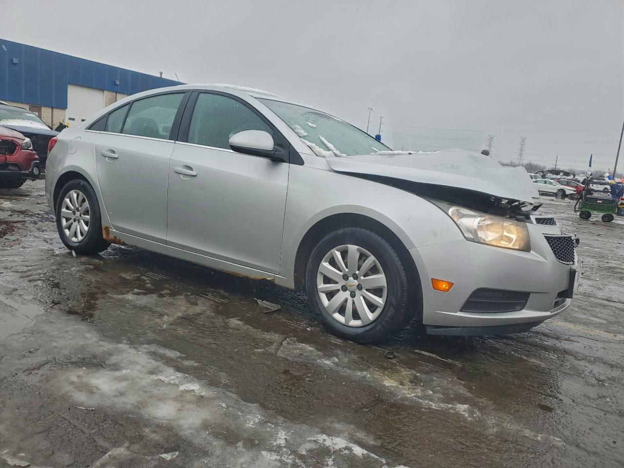 2011 CHEVROLET CRUZE LT photo 4