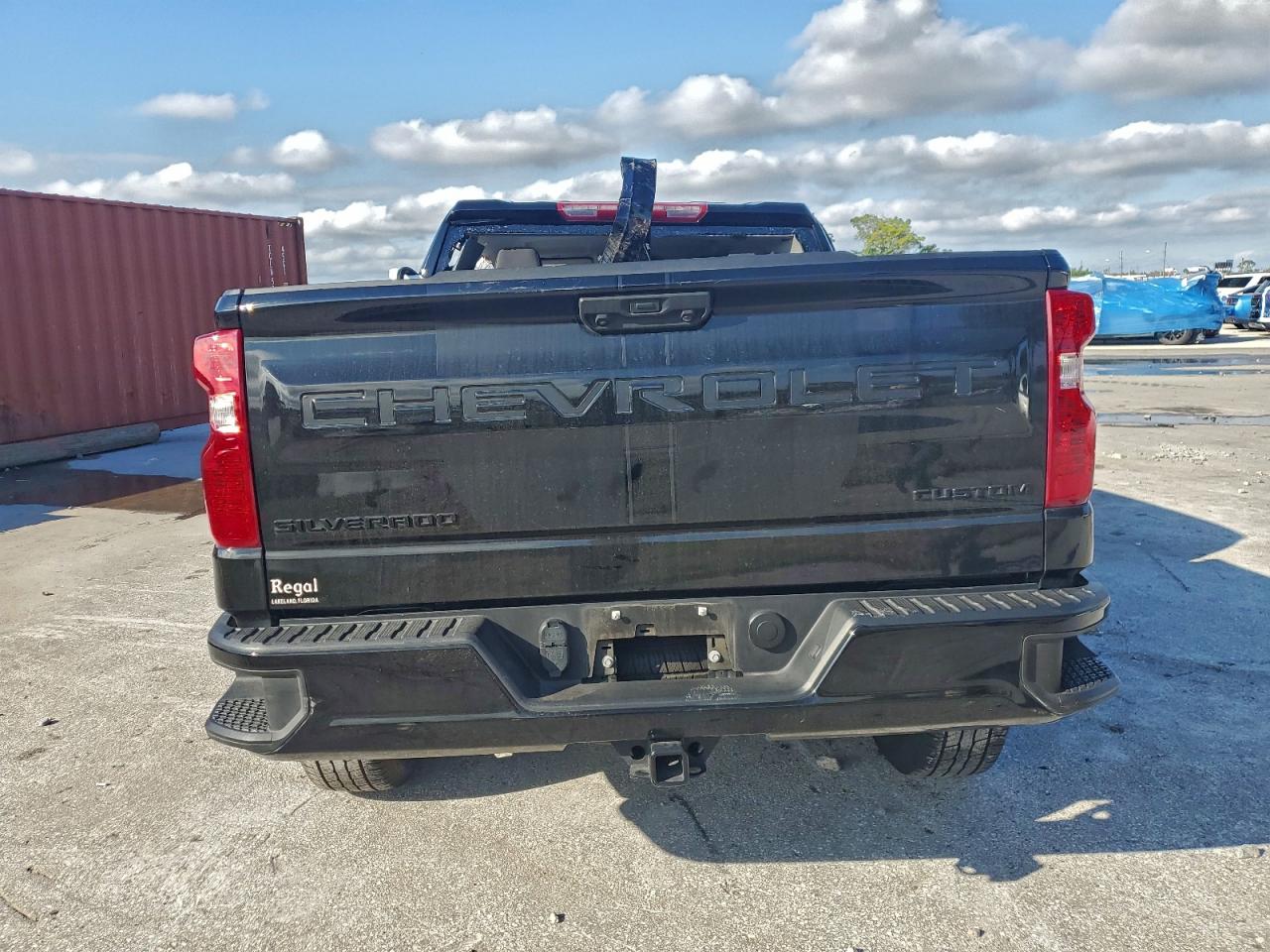 2025 CHEVROLET SILVERADO C1500 CUSTOM photo 6