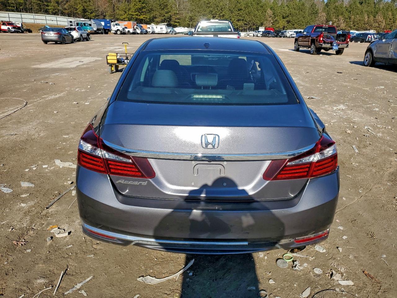 2017 HONDA ACCORD EXL photo 11
