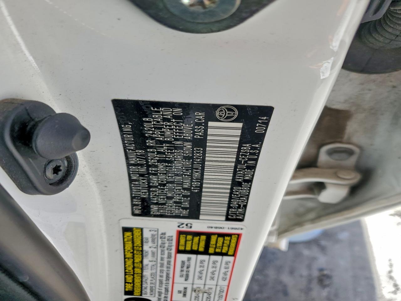 2018 TOYOTA CAMRY L photo 12