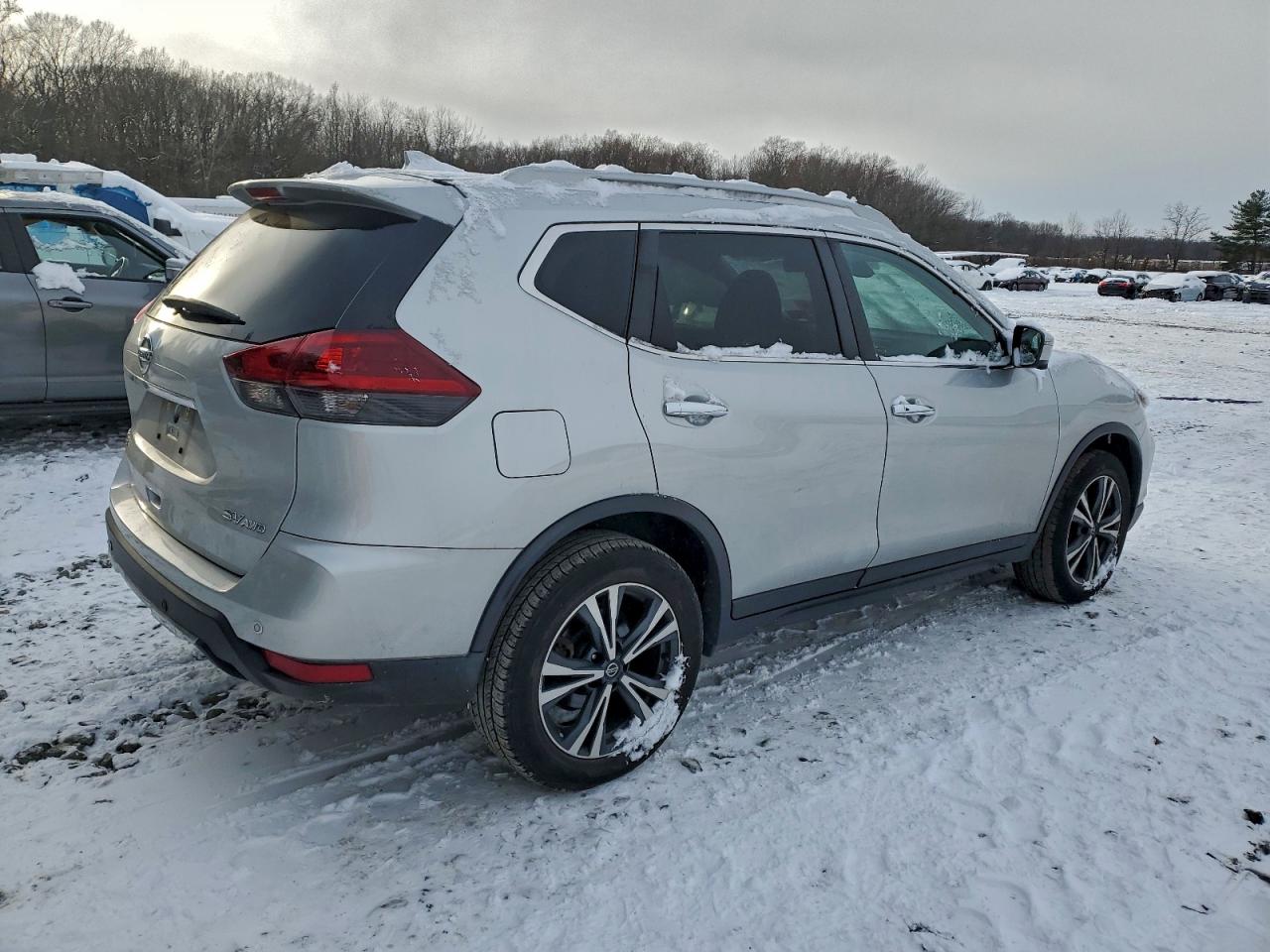 2020 NISSAN ROGUE S photo 3