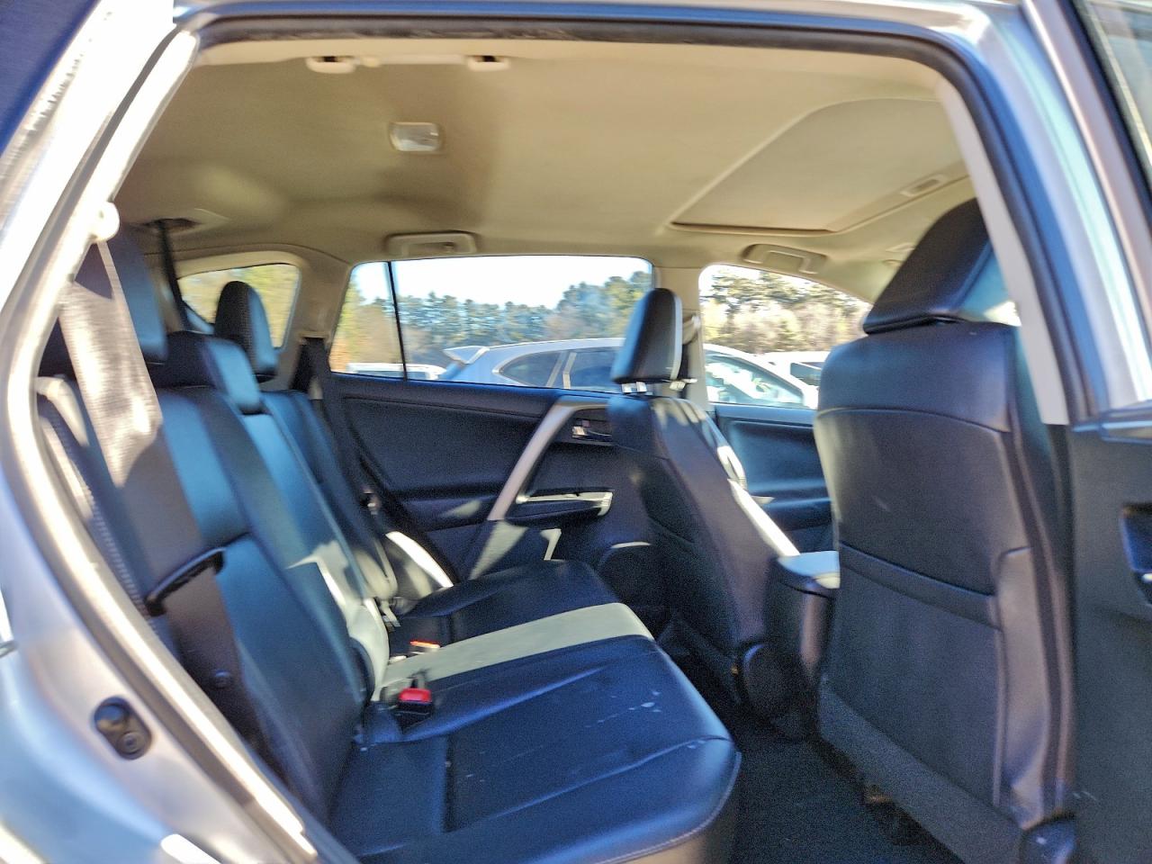 2014 TOYOTA RAV4 LIMITED photo 11
