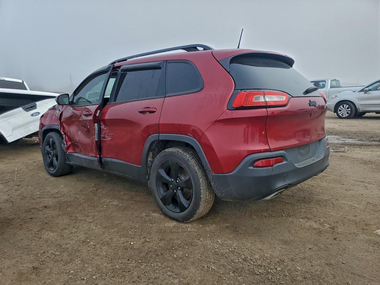 2017 JEEP CHEROKEE photo 2