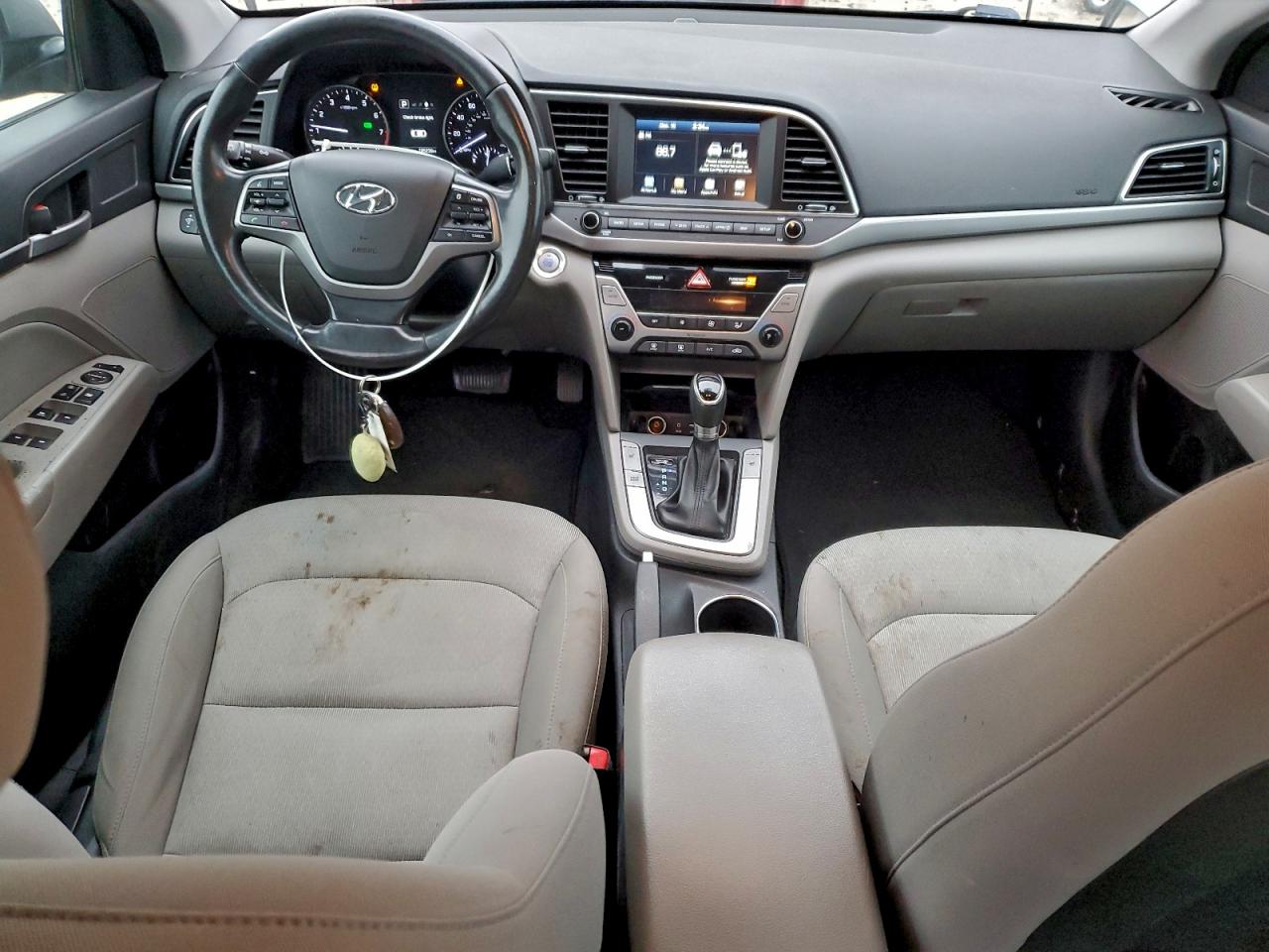 2018 HYUNDAI ELANTRA SEL photo 8