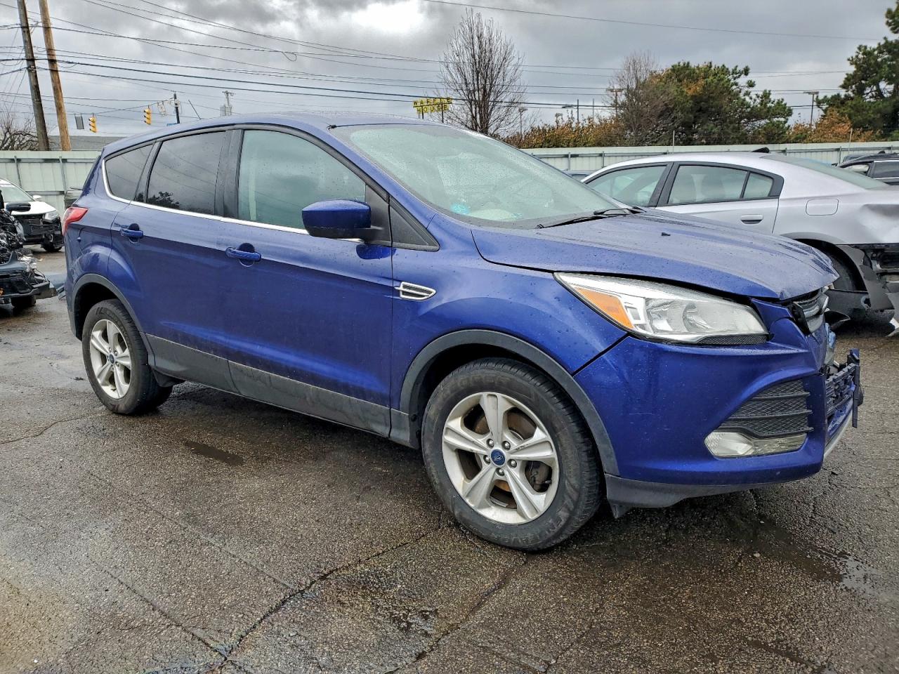 2014 FORD ESCAPE SE photo 4