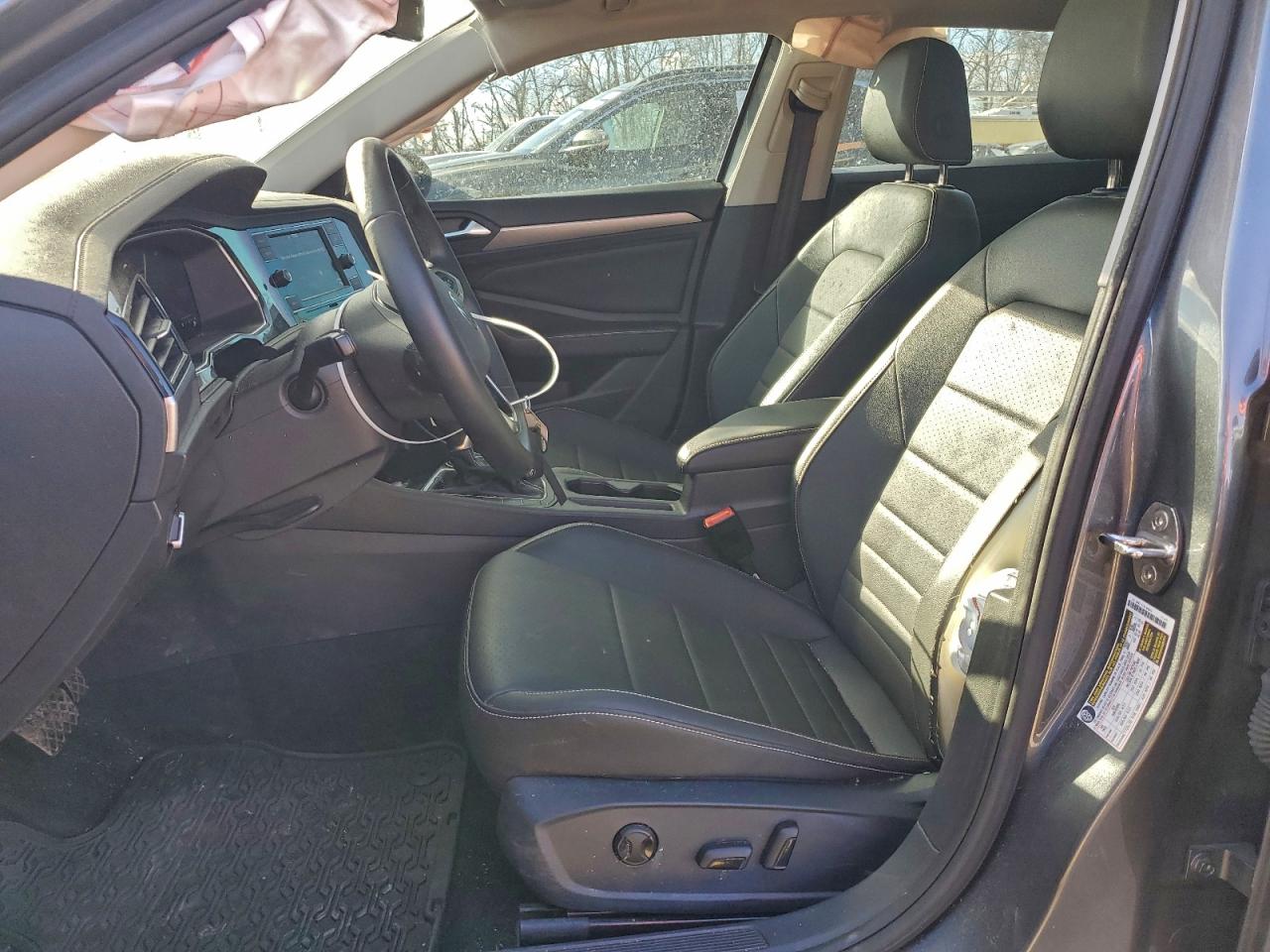 2024 VOLKSWAGEN JETTA SE photo 7