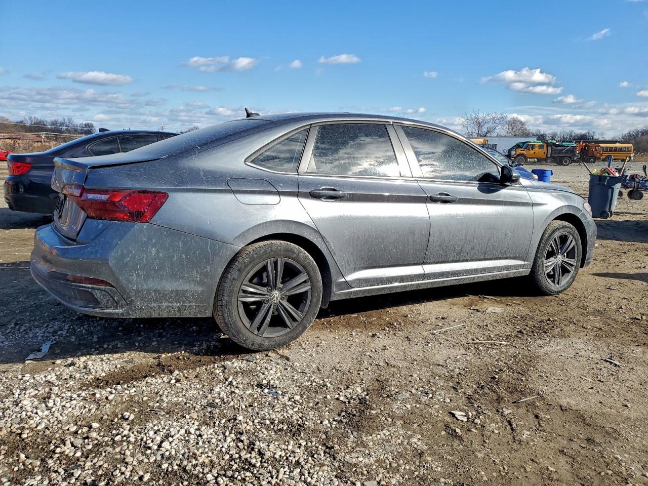 2024 VOLKSWAGEN JETTA SE photo 3