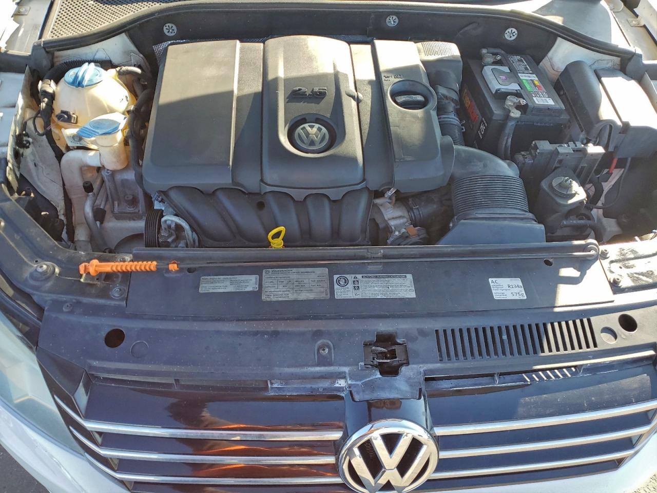 2012 VOLKSWAGEN PASSAT SE photo 11