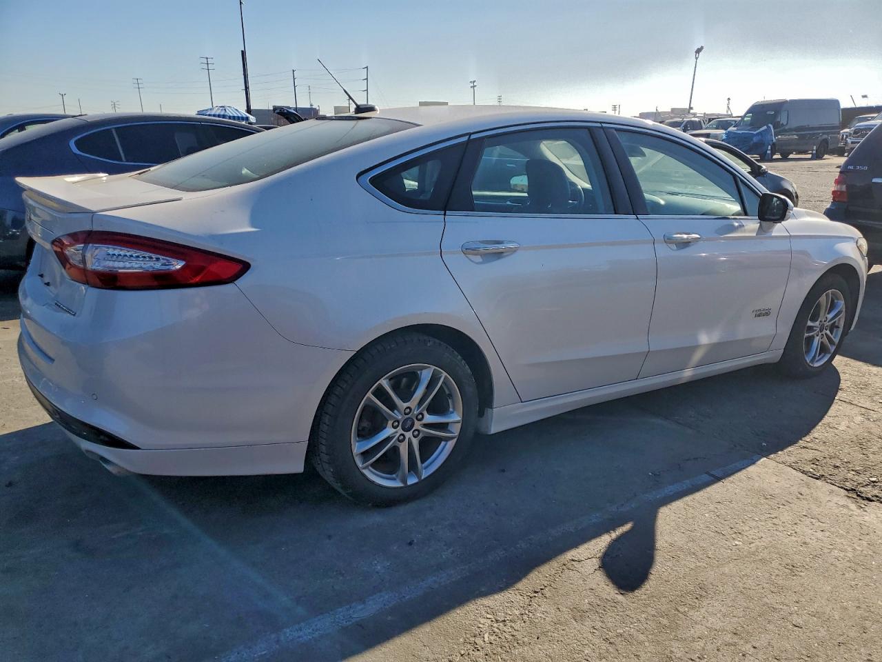 2015 FORD FUSION TITANIUM PHEV photo 3
