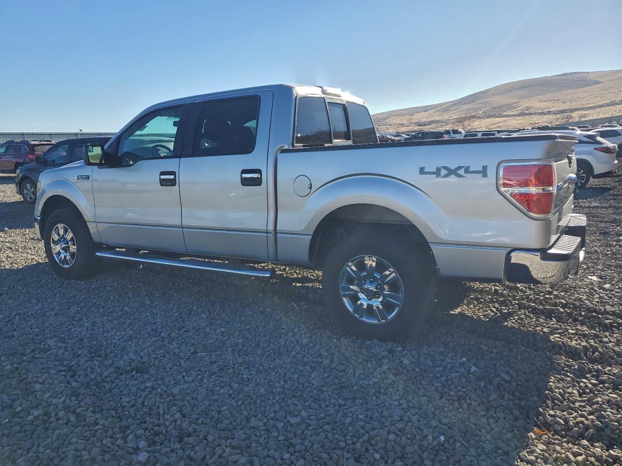 2011 FORD F150 SUPERCREW photo 2