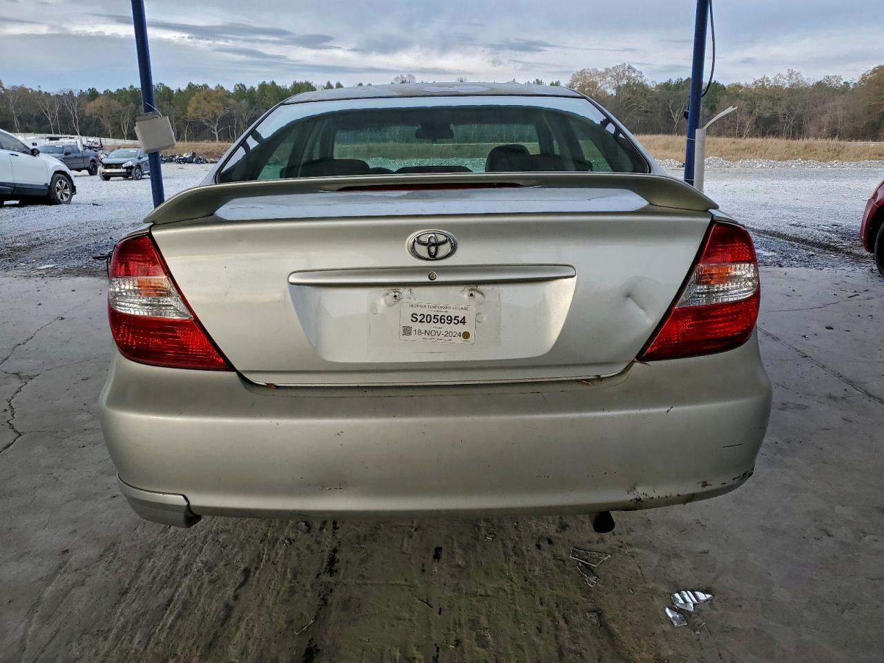 2004 TOYOTA CAMRY LE photo 16