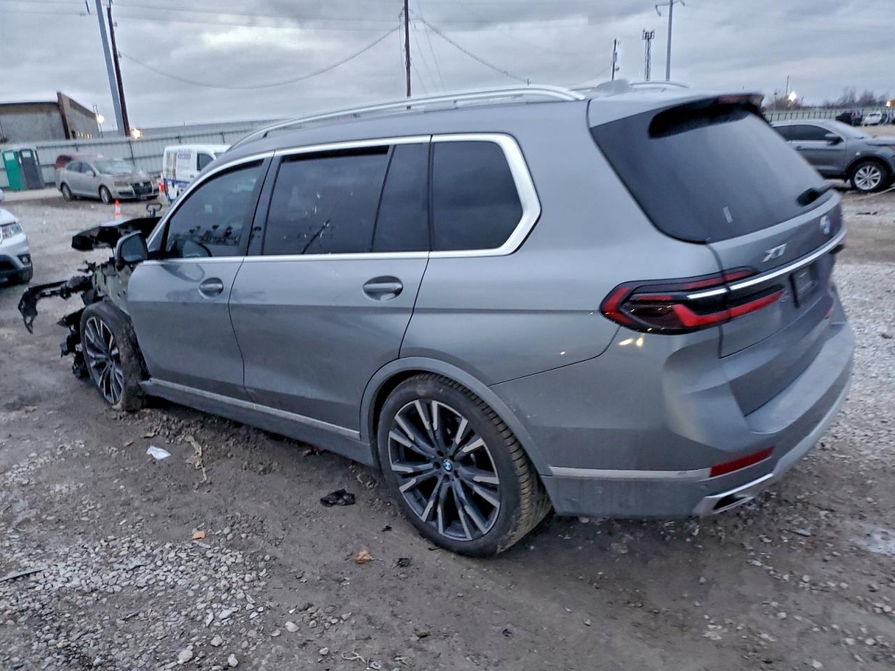 2023 BMW X7 XDRIVE40I photo 2