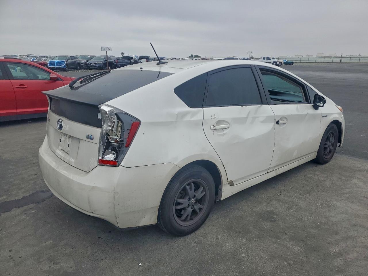 2010 TOYOTA PRIUS photo 7