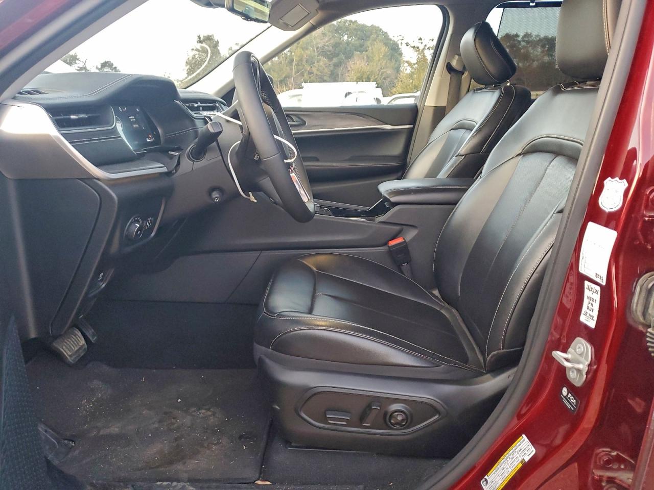 2023 JEEP GRAND CHEROKEE L LIMITED photo 7