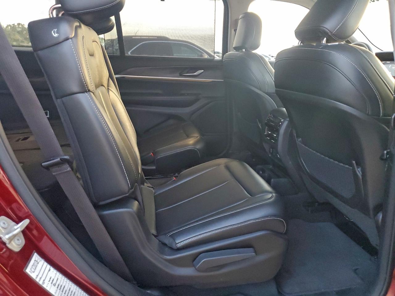 2023 JEEP GRAND CHEROKEE L LIMITED photo 11