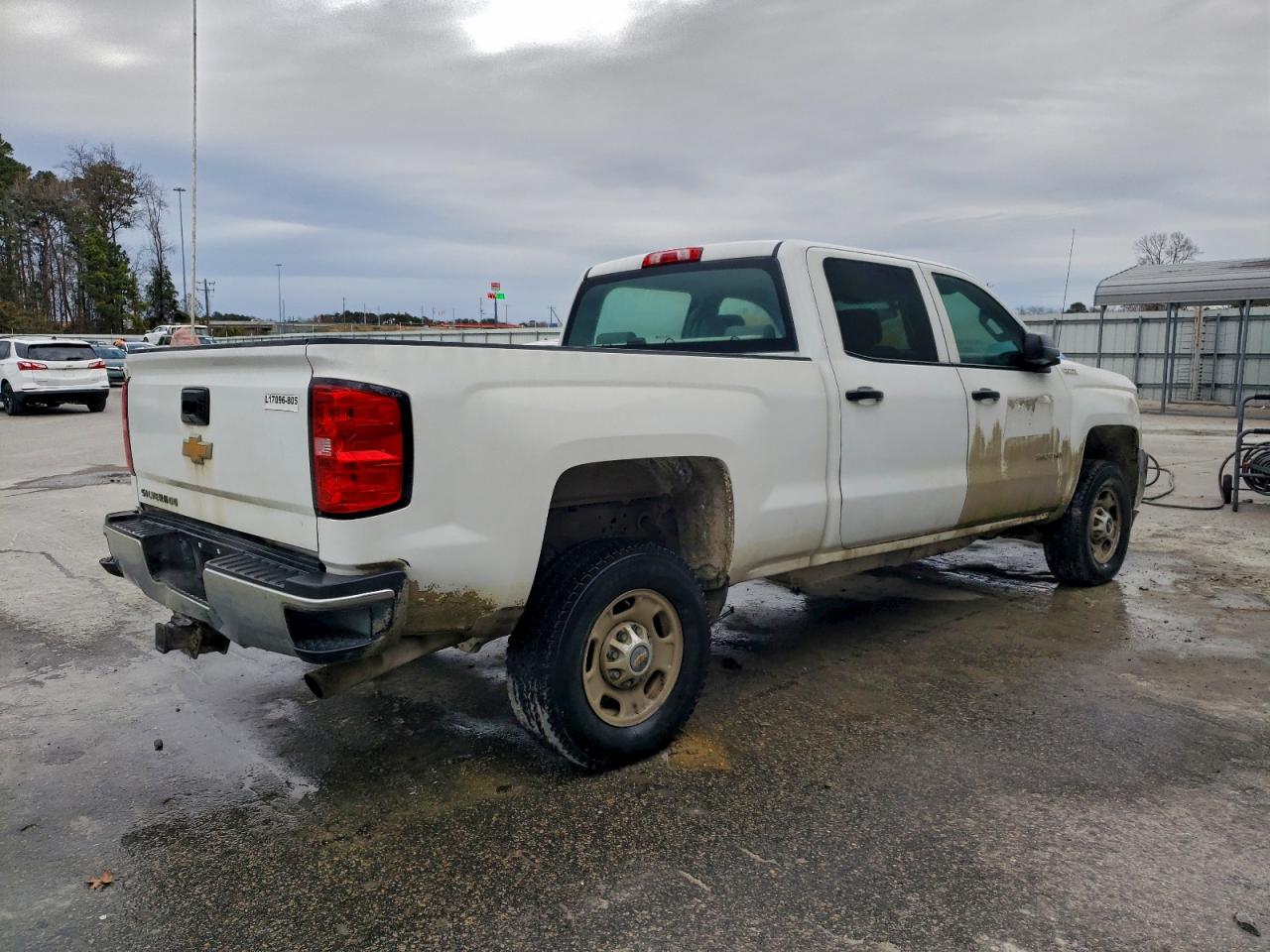 2017 CHEVROLET SILVERADO K2500 HEAVY DUTY photo 3