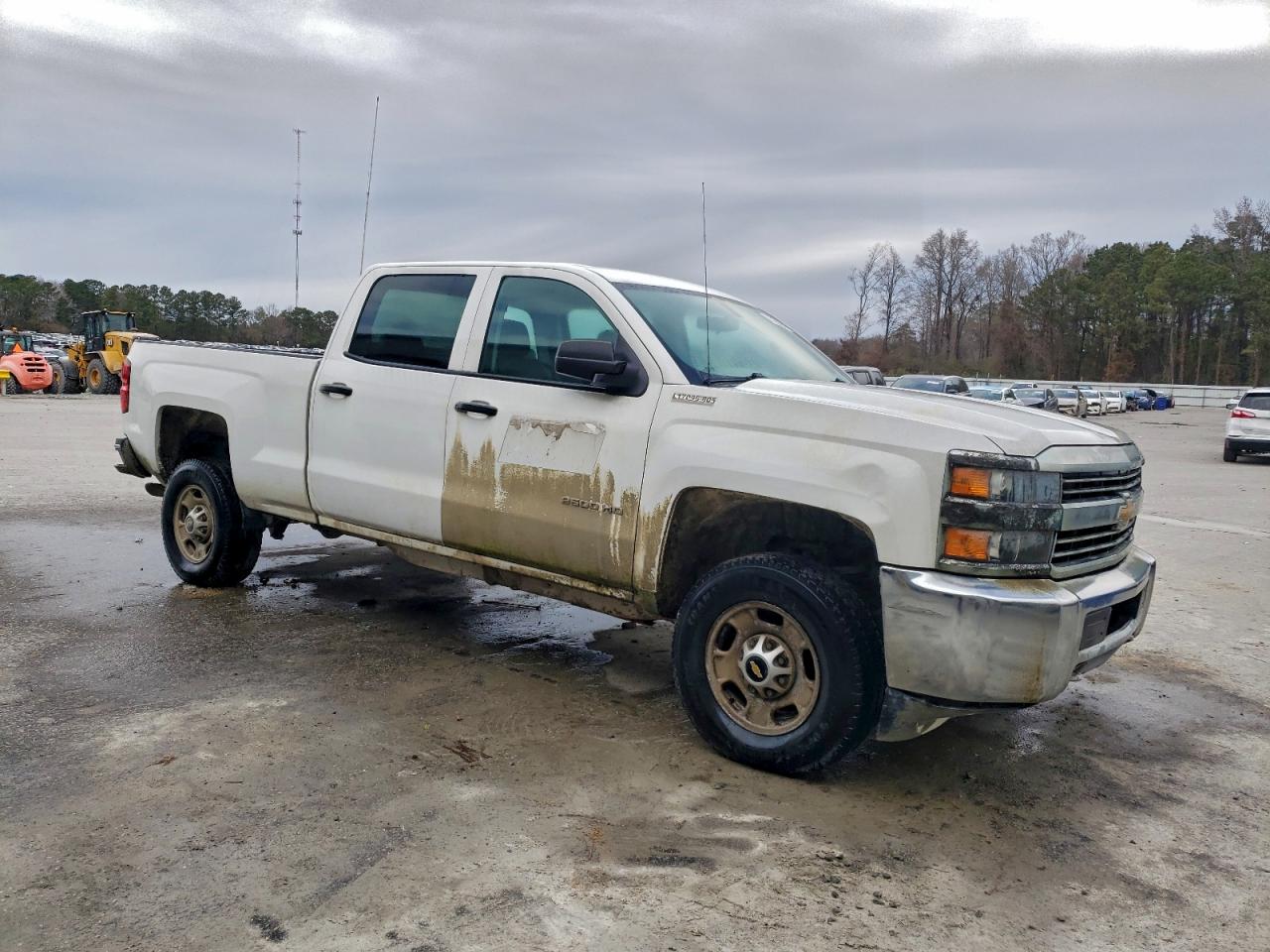 2017 CHEVROLET SILVERADO K2500 HEAVY DUTY photo 4